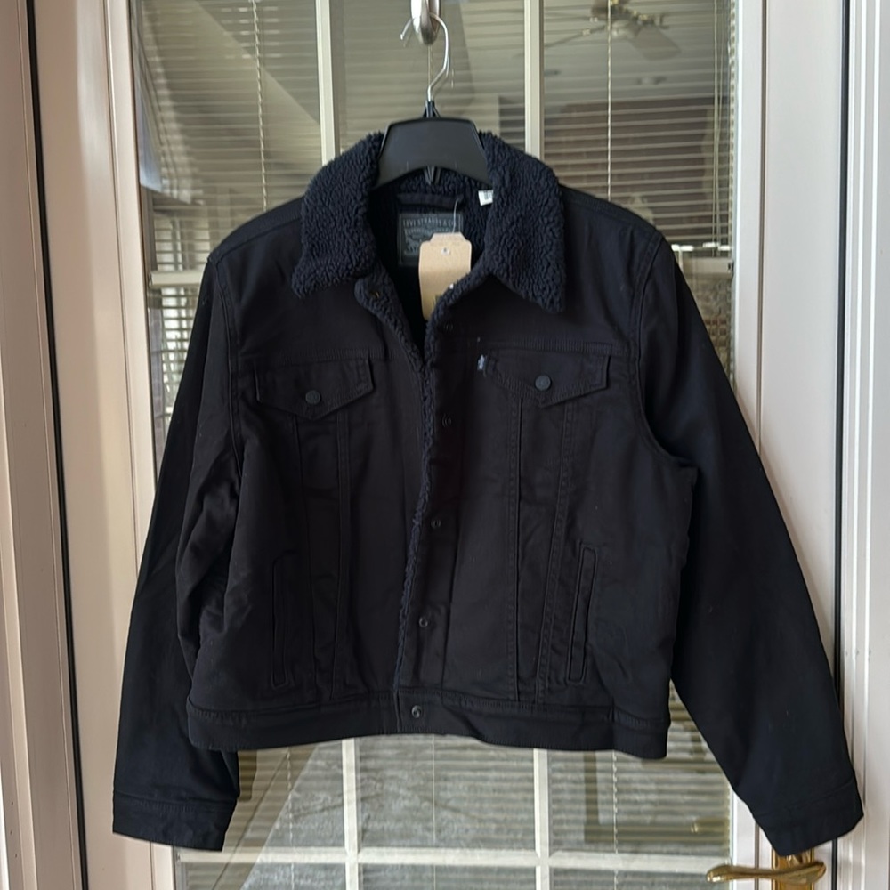 Levi’s Sherpa Women’s BLACK Jean Jacket, Size XL- NWT